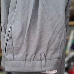 Lee’s Travler Chino 40x30 mens black dress pants.